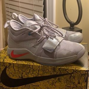 Nike Paul George PlayStation